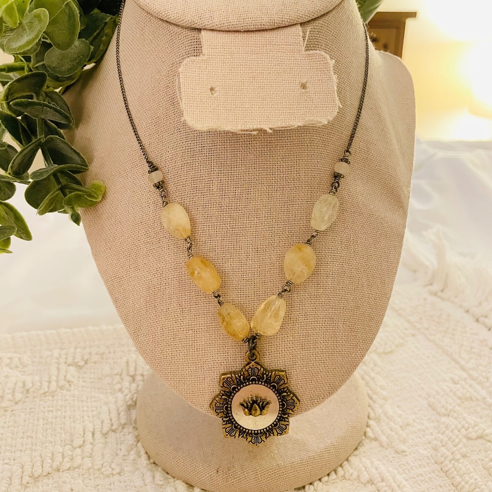 Vintage Lucky Brand Lotus Pendant Necklace